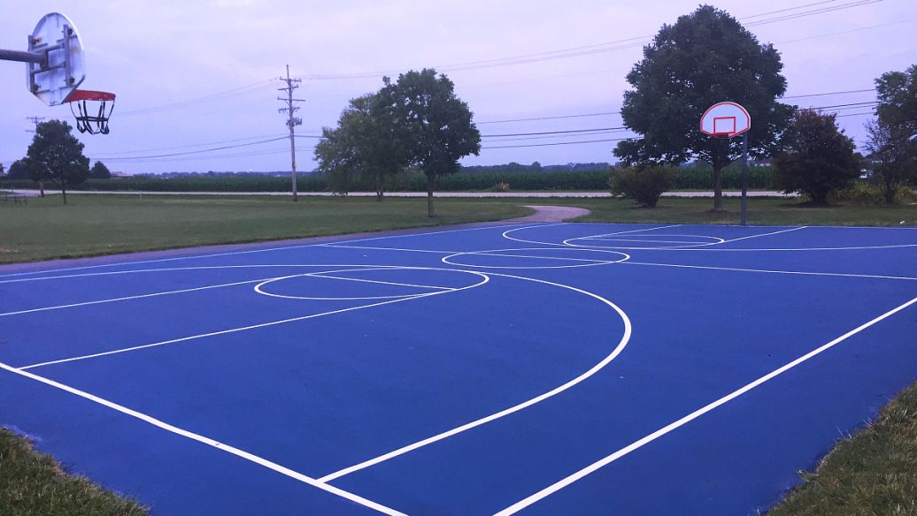塑胶篮球场的特性有哪些？